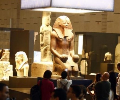 Tutankhamoni, tërheq mijëra vizitorë në Muzeun e Madh Egjiptian