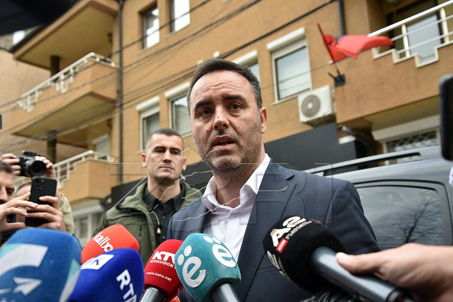 Daka për mandatimin e Konjufcës  Sipas Kushtetutës mandatari i dytë duhet të bindë se i ka 61 vota