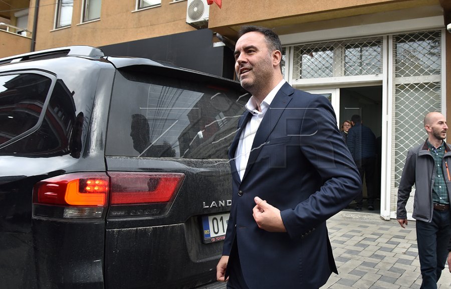 Daka për mandatimin e Konjufcës: Sipas Kushtetutës mandatari i dytë duhet të bindë se i ka 61 vota