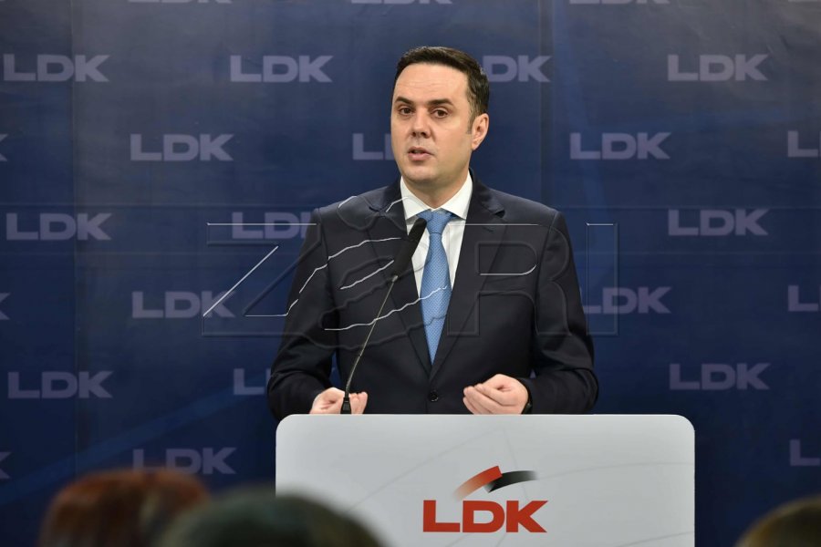 Mandatimi i Konjufcës  Abdixhiku zbulon çka i tha Osmanit dje në takim