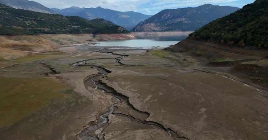 Greqia në krizë për furnizim me ujë