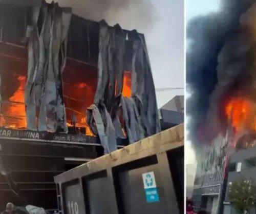 Shpërthen zjarri në depon e parfumeve, vdesin gjashtë persona në Turqi