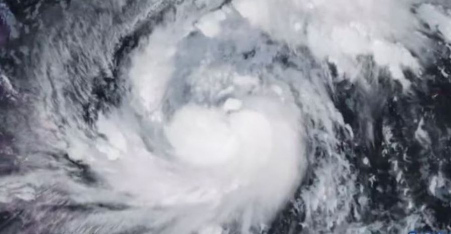 Filipinet rrezikohen nga tajfuni Fung wong  reshje masive shiu dhe dallgë deri në 5 metra