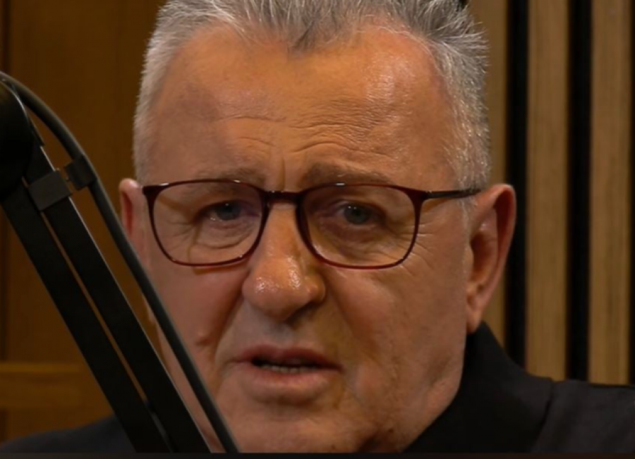 agron-llakaj-mes-lotesh-nuk-kam-dashur-te-jetoj-pas-humbjes-se-kostandines