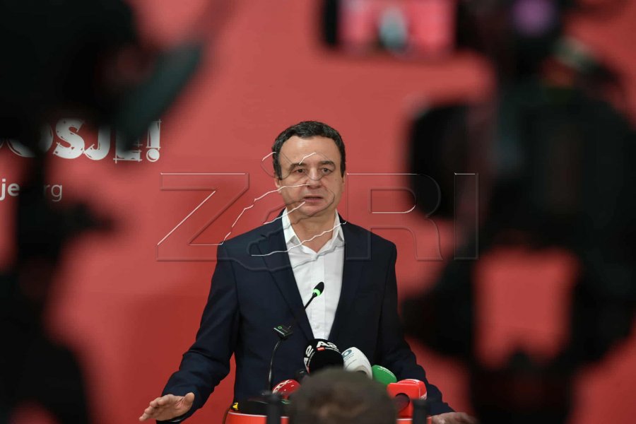 Kurti  Lëvizjen s e ndali as bashkimi i të gjithë kundërshtarëve