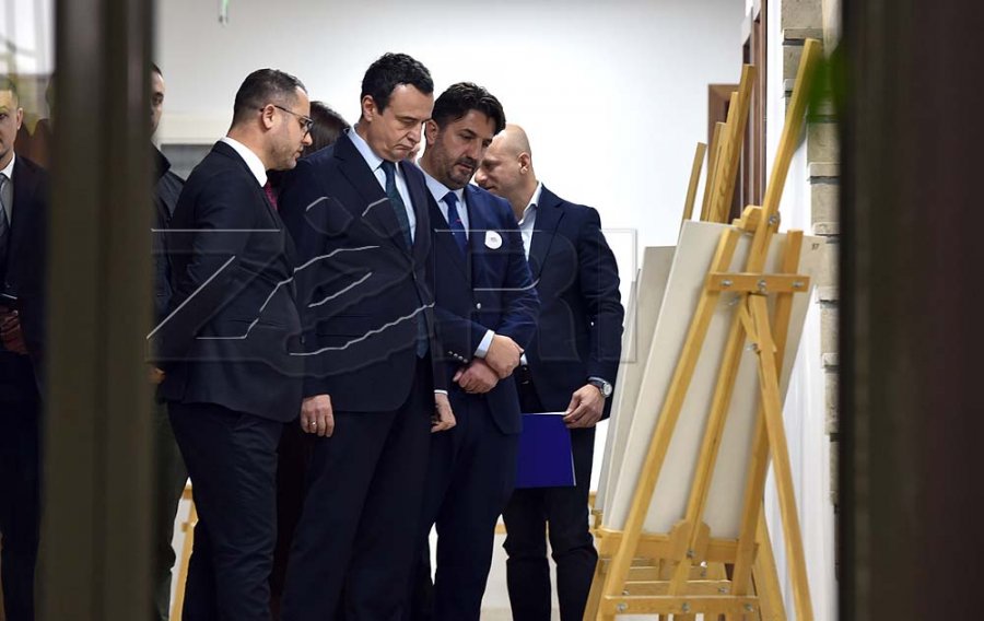 Kurti në IKK: Këtu mund ta gjeni arkivën e gjenocidit të Serbisë, dokumentimin gjigand të spastrimit etnik