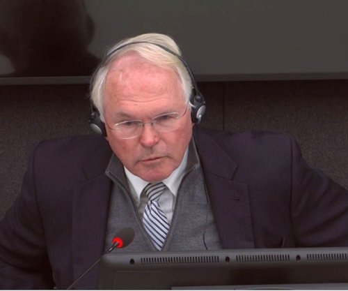 Christopher Hill përmend sërish Xhavit Halitin