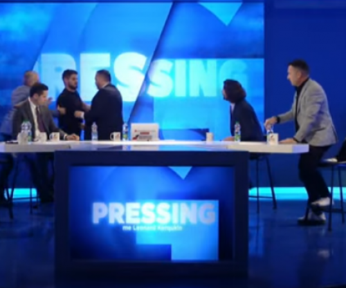 Eskalon debati në Pressing, Kraki e Olluri çohen në këmbë, ndërpritet debati: Mshele gojën, me mu nuk ta qet