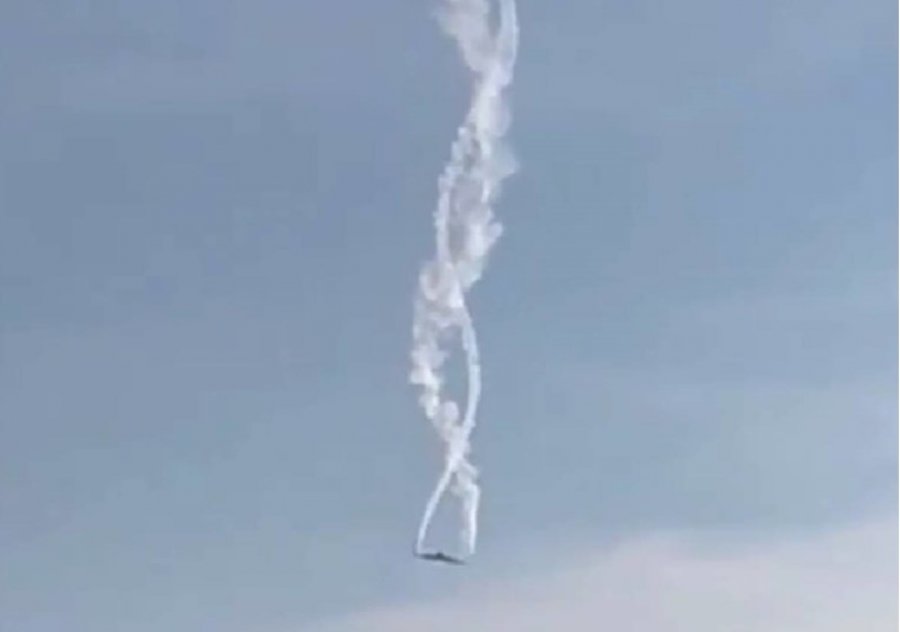 Rrëzohet një aeroplan ushtarak mallrash turk, pamjet bëhen virale [video]