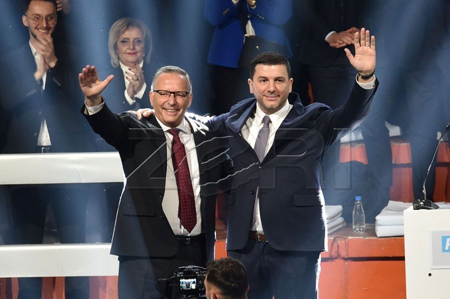 Hamza falënderon Krasniqin: Drejtoi partinë me vendosmëri në periudhat më të vështira