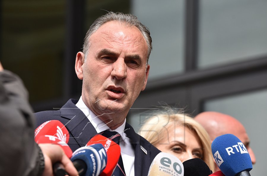 Limaj  Osmani u bë pjesë e zvarritjes  duhej të shpallte zgjedhjet