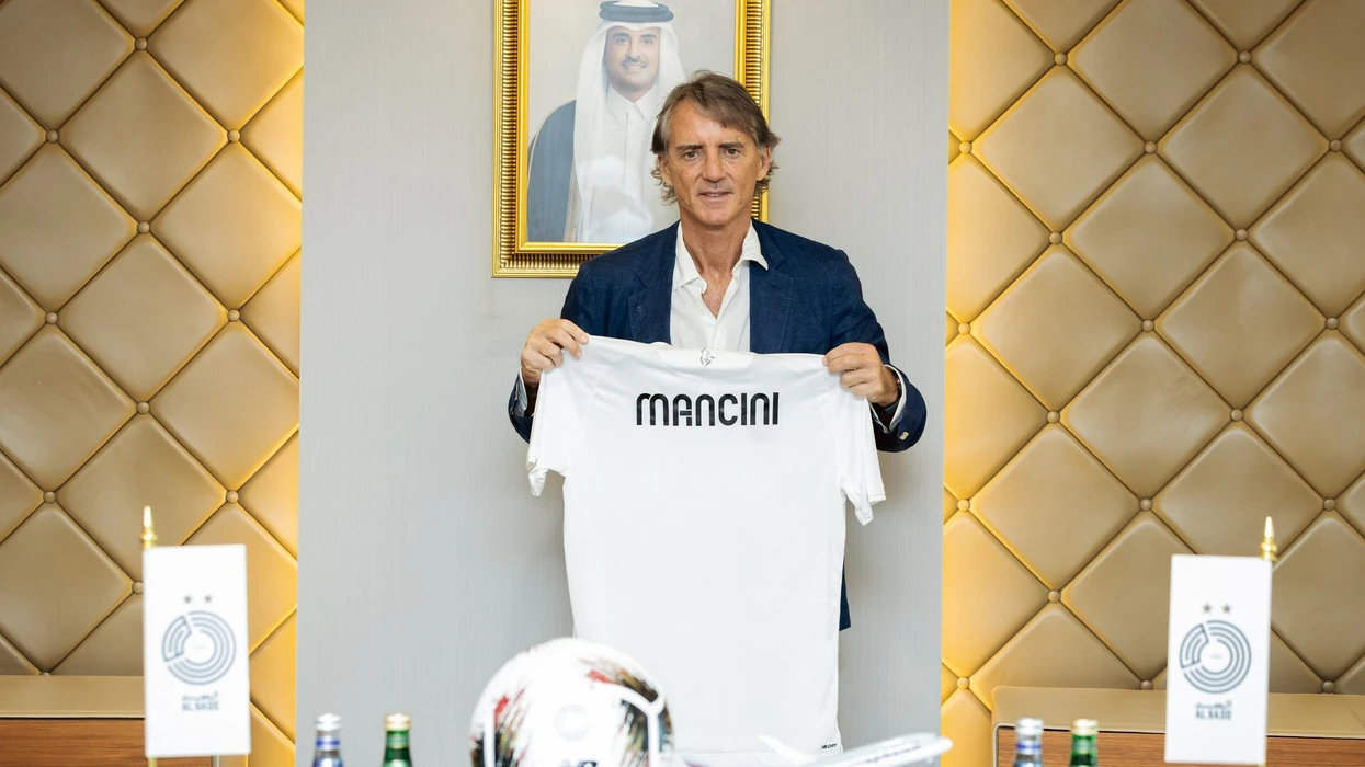 Roberto Mancini zyrtarizohet si trajner te ekipi i ri