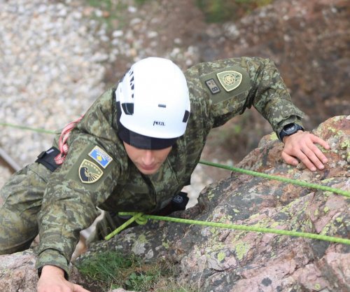 Ushtarët e FSK-së me trajnim të avancuar për kërkim-shpëtim malor