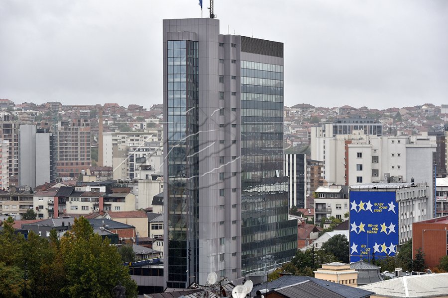 Qeveria në detyrë miraton dy kërkesa të Ministrisë së Financave, emëron edhe drejtorin e ARC-së