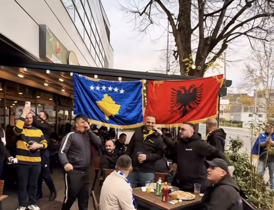 Ljubljana merr ngjyrat tona  tifozët dardan krijojnë atmosferë para ndeshjes ndaj Sllovenisë