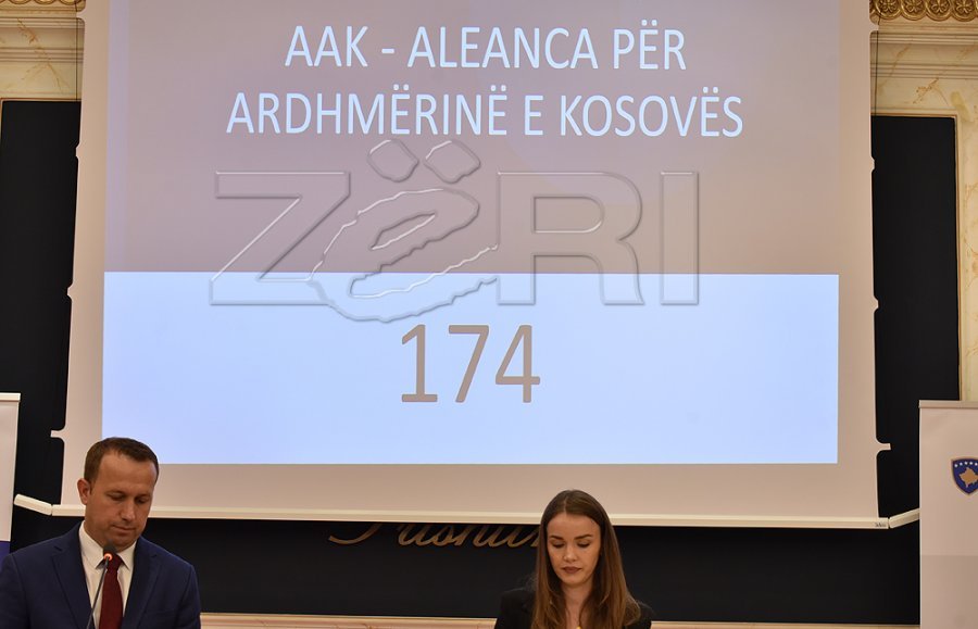 AAK ja me qëndrim të prerë  S ka koalicion me VV në  s ka votë për Konjufcën