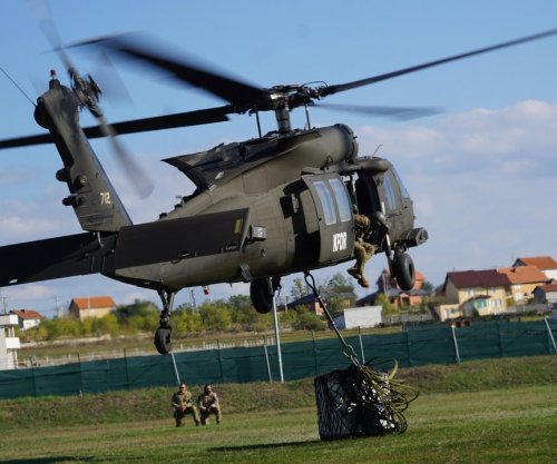 Ushtarët letonë dhe amerikanë të KFOR-it bëjnë ushtrime për të rritur efikasitetin operativ