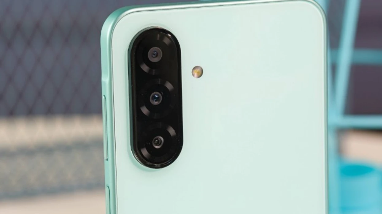 Samsung po përgatit telefonin e ri Galaxy A27