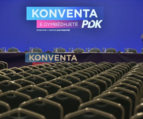 Prapaskenat e Konventës së PDK-së, Enver Hoxhaj i pakënaqur që nuk iu plotësua dëshira
