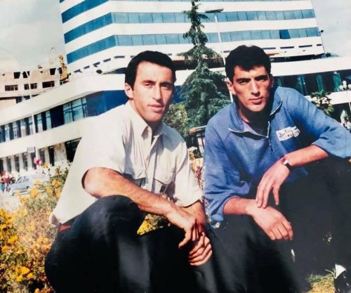 Ditëlindja e heroit, Ramush Haradinaj e uron vëllain: Gëzuar Luan!