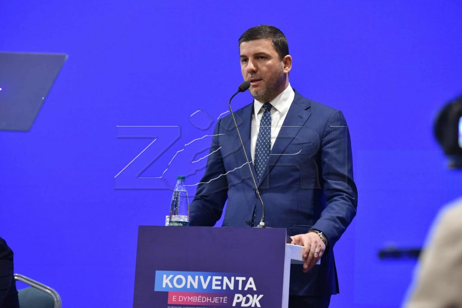 Memli Krasniqi dorëzon mandatin: Kur e mora postin, PDK-ja gjendej në një udhëkryq mirëpo e ringritëm