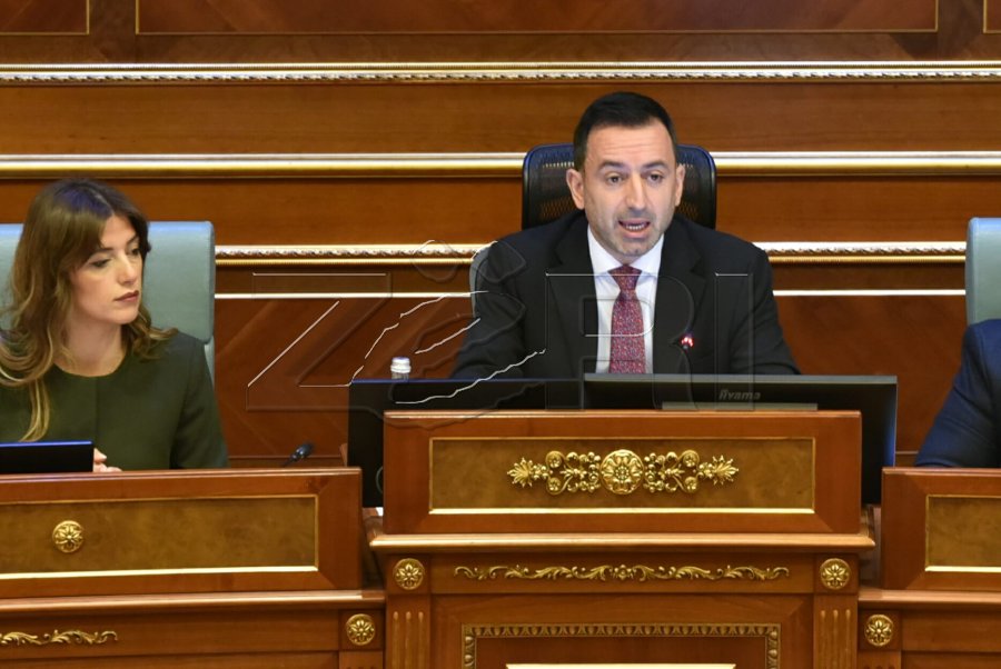 Basha i mbyll diskutimet  por e lë të hapur seancën