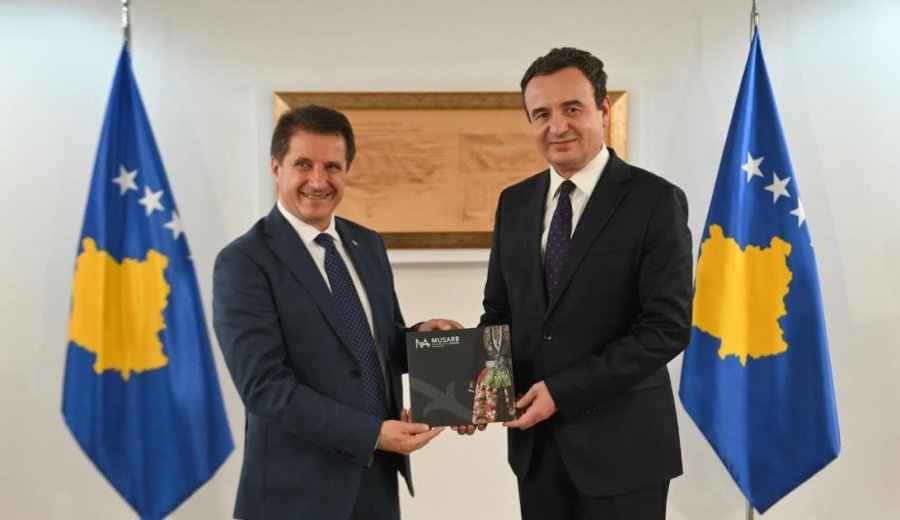 Kurti–Petta formalizojnë bashkëpunimin: Marrëveshje për shtatoren e Adem Jasharit në Hora e Arbëreshëve