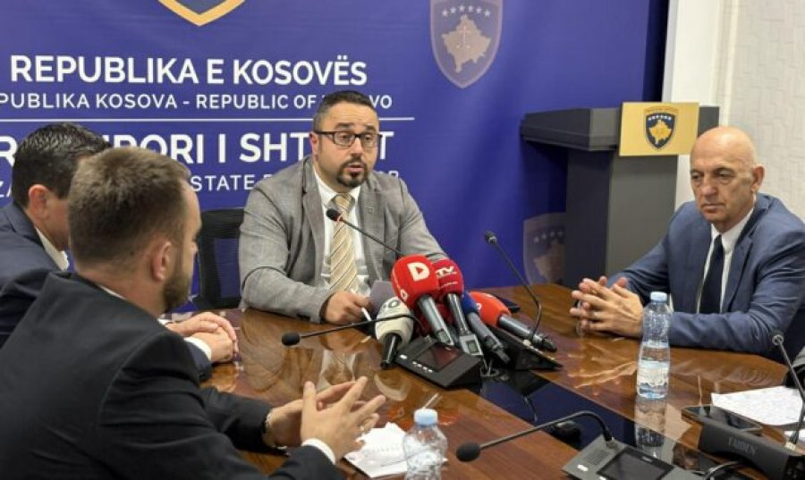 Krasniqi  Shkarkimi i Kelmendit bazohet në energji të puçit institucional  prapa këtij organizimi qëndron Isufaj