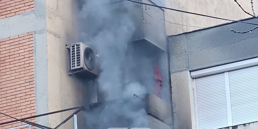 Zjarri në një ndërtesë në Pejë  hospitalizohen 13 persona