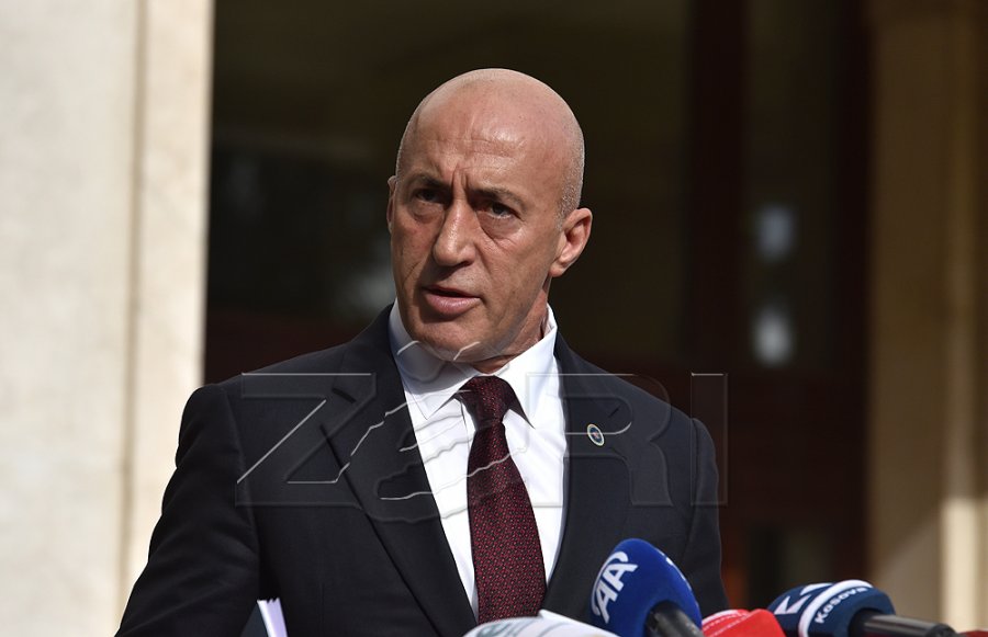 Haradinaj u drejtohet mërgimtarëve për zgjedhjet e reja: Mos lejoni asnjë propagandë që i dëmton familjet