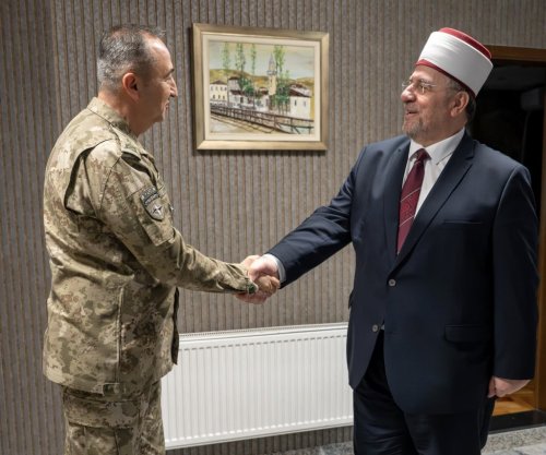 Komandanti i KFOR-it takon myftiun Tërnava: Shkëmbim pikëpamjesh mbi çështjet sociale dhe fetare