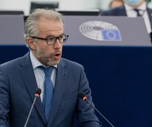 Reuten i ashpër ndaj BE-së: Hiqni menjëherë masat ndaj Kosovës dhe procesoni aplikimin për anëtarësim