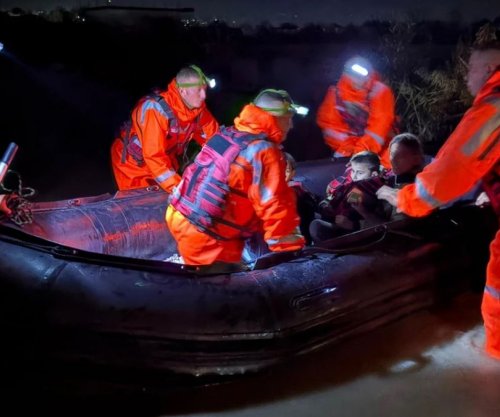 Moti i keq në Pogradec, shtatë ura të dëmtuara, evakuohen gjashtë familje