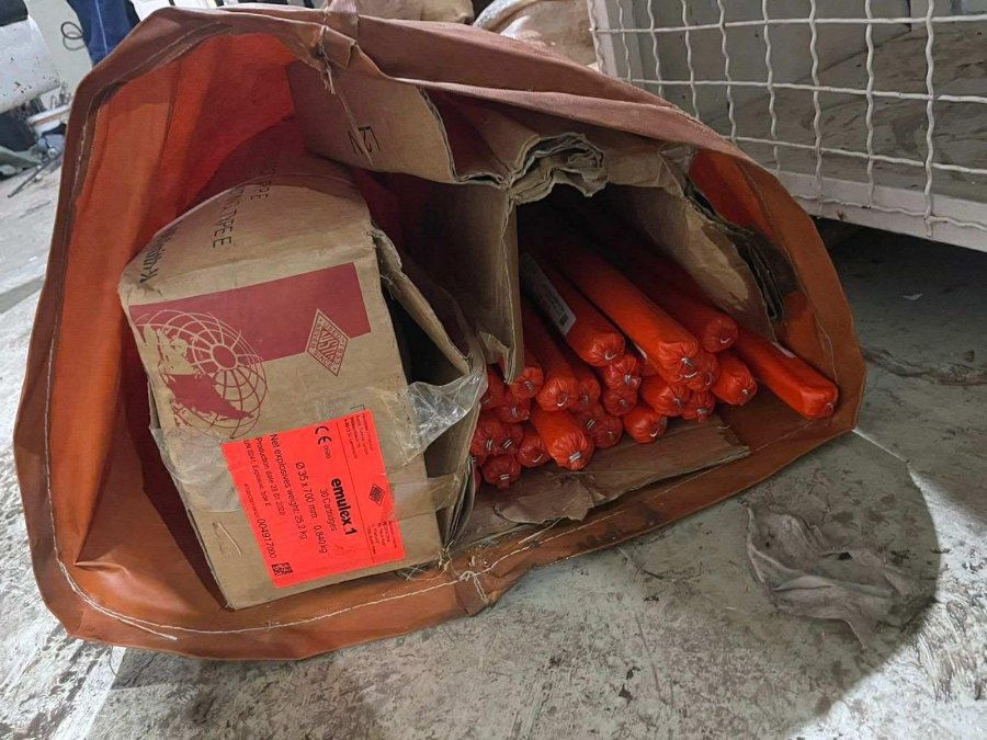 Sekuestrimi i rreth 300 kilogramëve eksploziv  arrestohet një i dyshuar