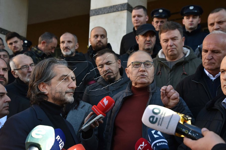  Kërkojmë pagat tona   kryesindikalisti i  Trafikut Urban  me thirrje urgjente