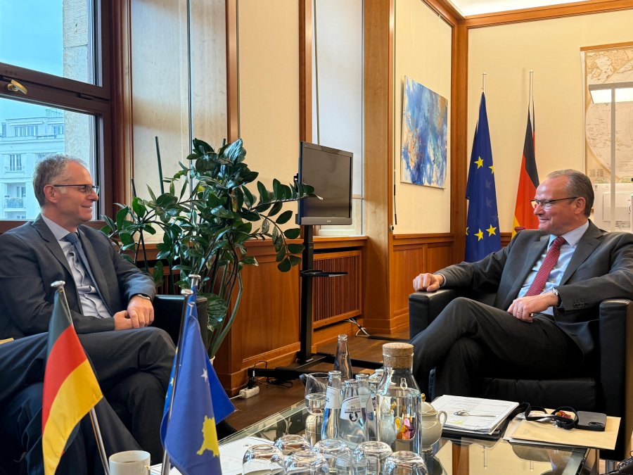 Bislimi në Gjermani  takohet me ministrin për Evropë Gunther Krichbaum