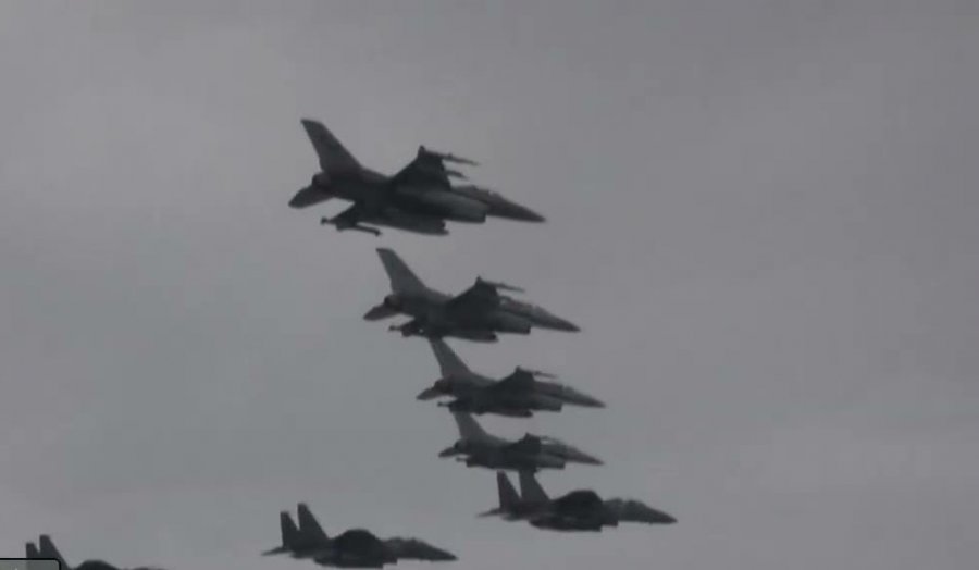 Rumania  në panik   ngre në ajër bombarduesit pas afrimit të dronëve