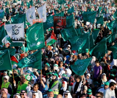 Trumpi i hap “luftë” “Vëllazërisë Myslimane”: Është organizatë terroriste