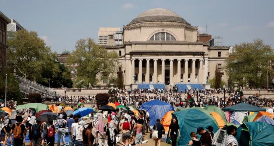 Britania vendos taksë të re për studentët e huaj, ndryshime edhe për kreditë