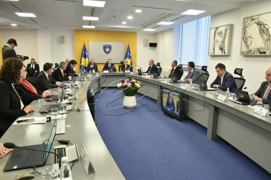 Qeveria e Kosovës do të mblidhet në orën 12:00