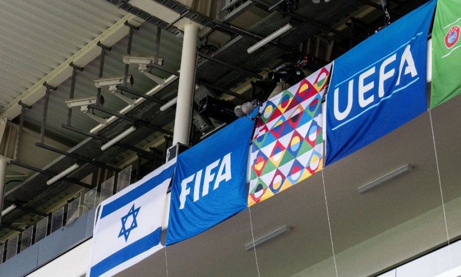 Amnesty International u bën thirrje FIFA-s dhe UEFA-s ta pezullojnë Izraelin