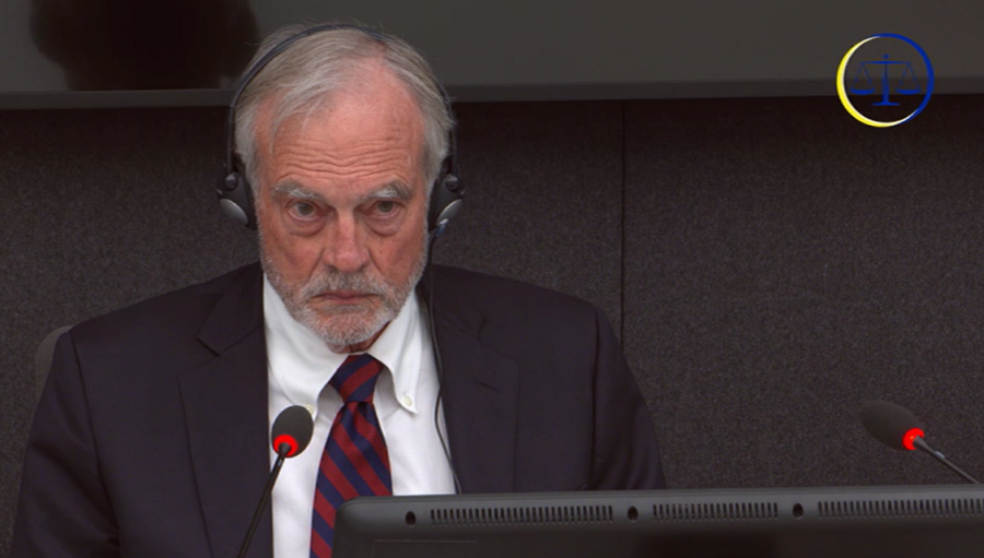 Covey: Thaçi kërkoi armë për disa persona, e kuptuam që ai ishte vetëm urë lidhëse