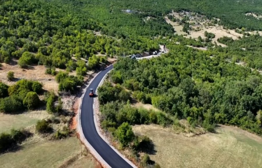 Nesër inaugurohet rruga ndërkufitare Kosovë - Shqipëri