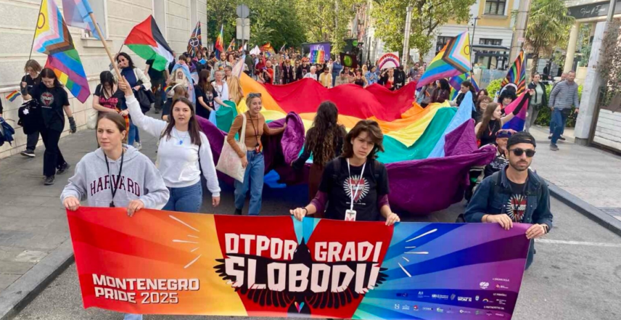 “Rezistenca ndërton liri”: Në Podgoricë mbahet Parada e Krenarisë