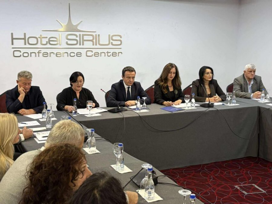 Kurti: Arsimi prioritet i Qeverisë, i kemi shtuar 22 inspektorë të rinj