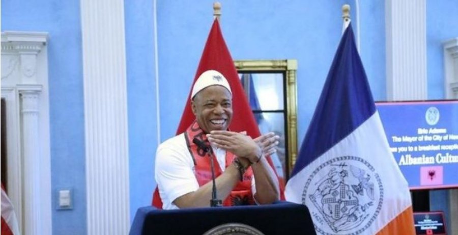 Kryebashkiaku i New Yorkut Eric Adams viziton Shqipërinë