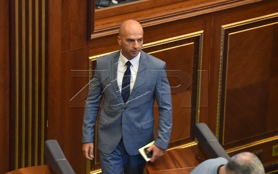 Çitaku: PDK-ja s’do ta votojë Simiqin për nënkryetar të Kuvendit
