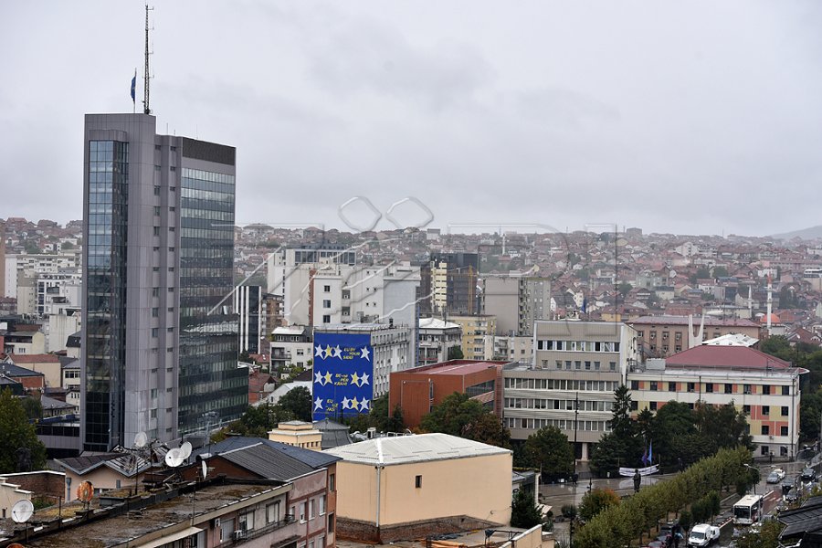 Sindikatat kërkojnë formim urgjent të qeverisë së re  Punëtorët u goditën rëndë nga ngërçi politik gjatë vitit 2025