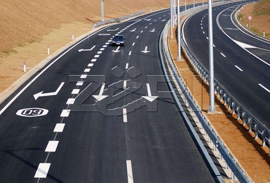 Temperaturat e larta  edhe sot kufizime në autoudhë për automjetet mbi 20 tonë