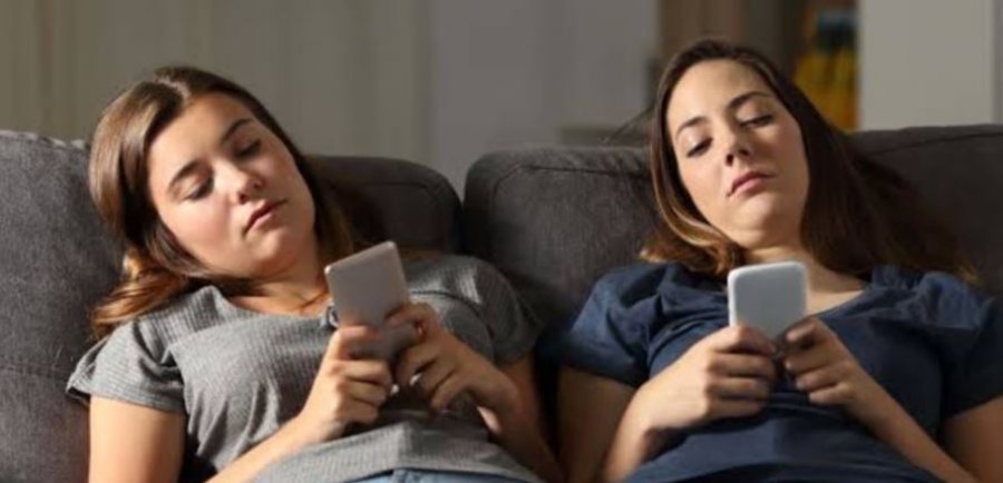 rreziku-i-semundjeve-kronike-rritet-tek-adoleshentet-qe-perdorin-teper-pajisjet-elektronike